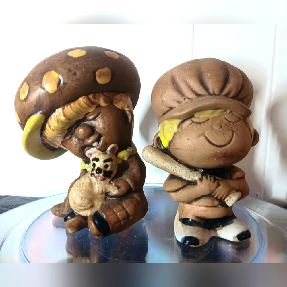 Vintage Figurines Baseball And Puppy Ceramic Large Holly Hobby Style 1970s